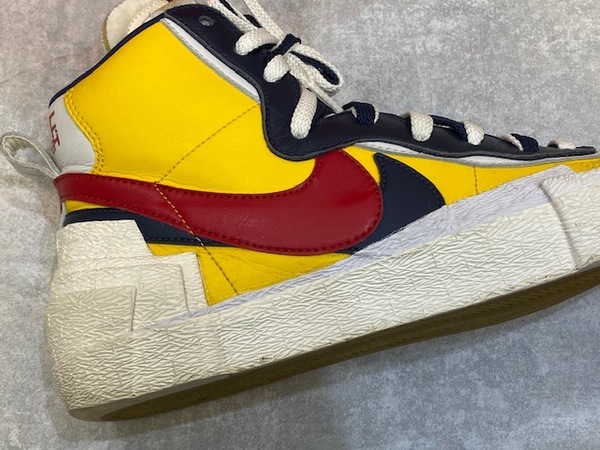 Nike Sacai ナイキ サカイ より話題のコラボスニーカー Blazer Mid ブレザーミッド スニーカーイエロー が入荷致しました 07 16発行 Nike Sacai ナイキ サカイ より話題のコラボスニーカー Blazer Mid ブレザーミッド スニーカーイエロー が入荷致しました 07 16発行