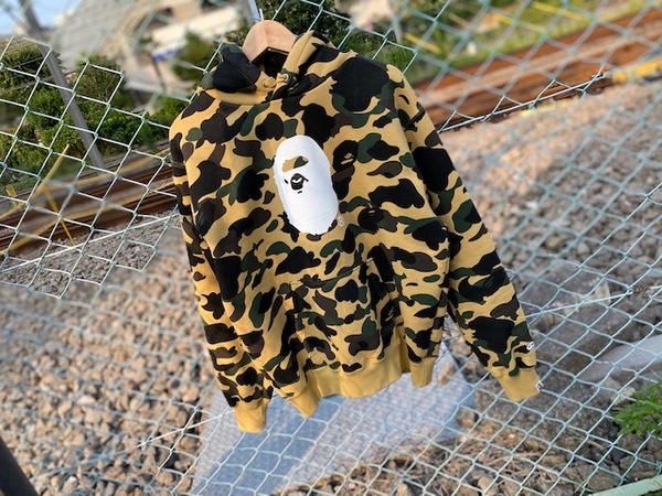 【最終値下】a bathing ape  X  champion  パーカー