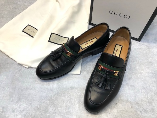 日本で買 ローファー（GUCCI） ローファー/革靴