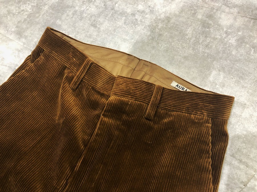 AURALEE WASHED CORDUROY コーデュロイパンツ　オーラリー