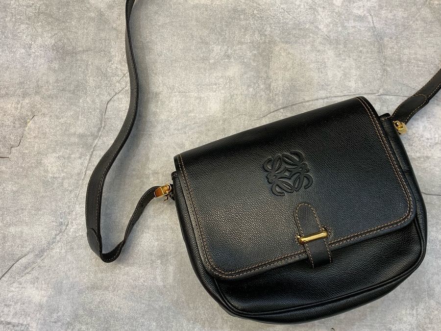 オールドグッチloewe ロエベ カーフレザー ショルダーバッグ オールド