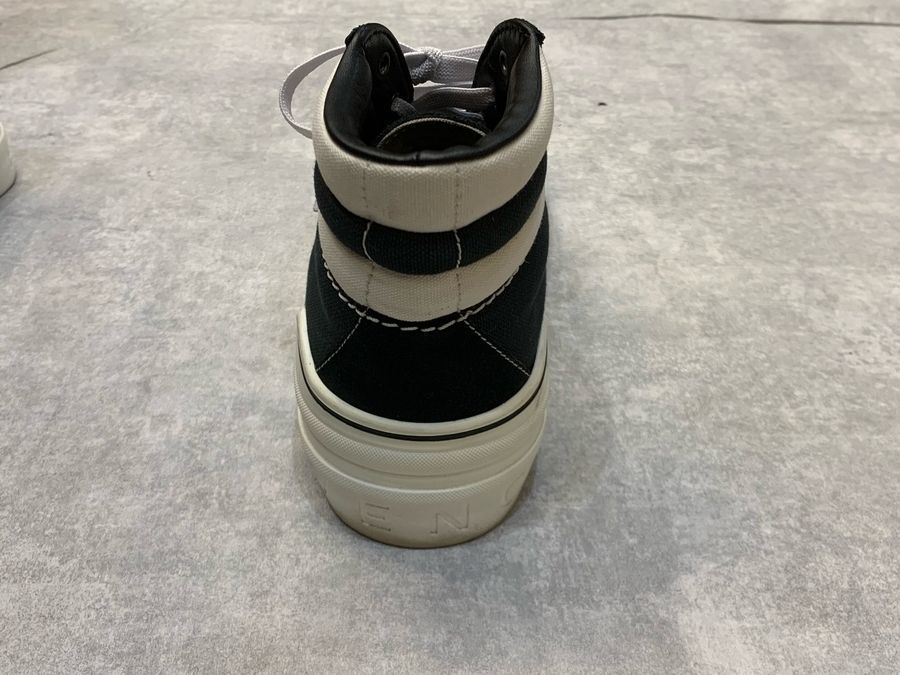 GIVENCHY /ジバンシィ」よりGEORGE V MID SNEAKER が入荷しま