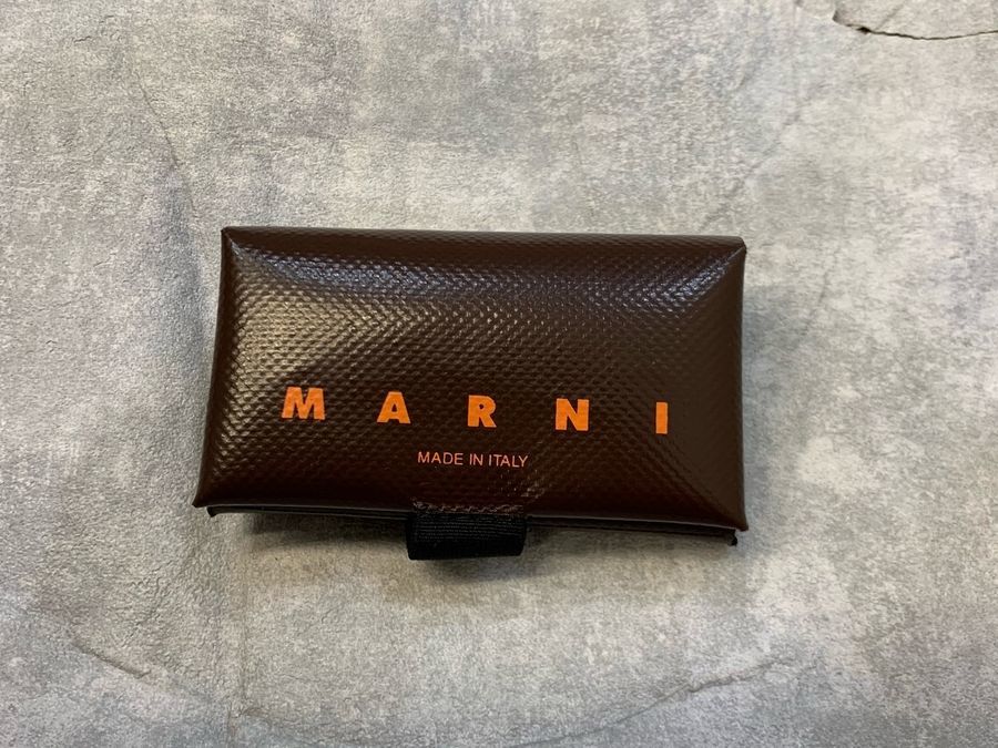 省スペース 洗える おしゃれ 【新品タグ付き】MARNI マルニ 赤 パイソン ウォレット ミニ財布
