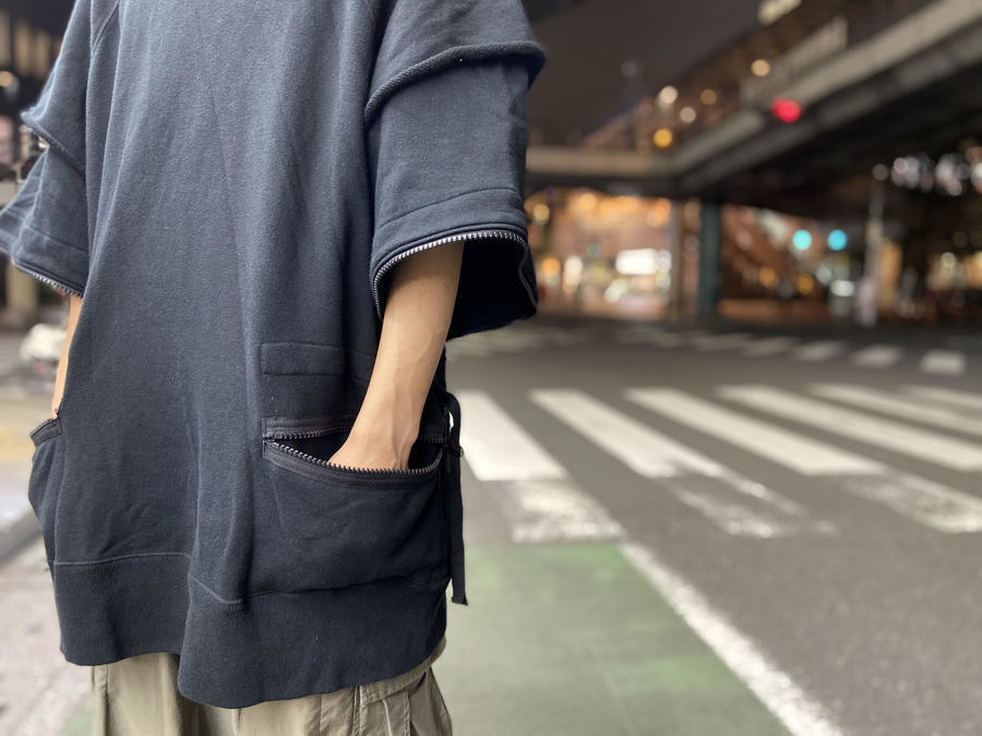 人気ドメスティックブランド【UNDER COVER/アンダーカバー】より多 UNDERCOVER 20AW多ZIPレイヤードビッグスウェット