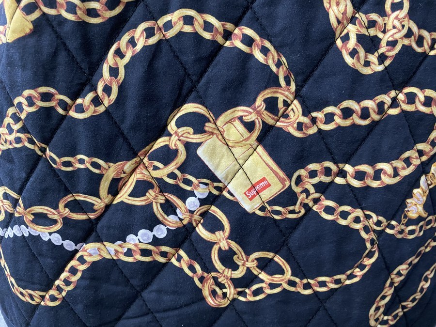 SUPREME/シュプリーム】よりChains Quilted Jacket を買取入荷