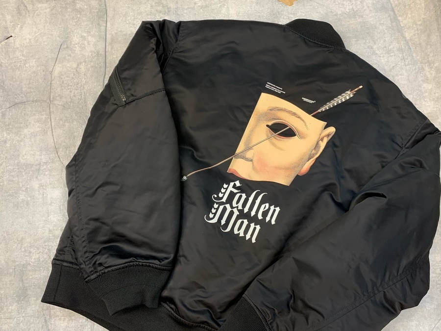 UNDER COVER/アンダーカバー」より リバーシブルMA-1 Falle Man が入荷 