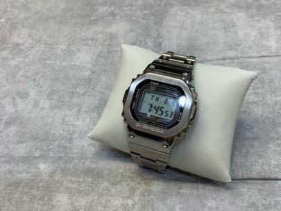 「ビジネスアイテムのCASIO G-SHOCK 」