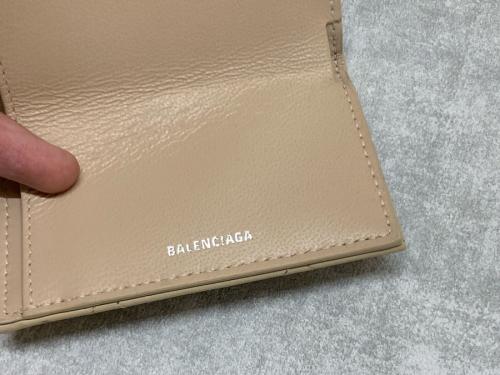 【美品】バレンシアガ 長財布 エブリデイ ロゴプリント ベージュ BALENCIAGA バレンシアガ 財布 三つ折り 391446 DLQ0N 2730