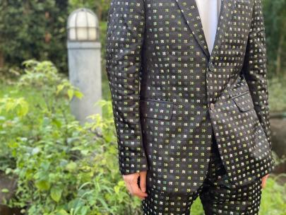 「ラグジュアリーブランドのVALENTINO 」