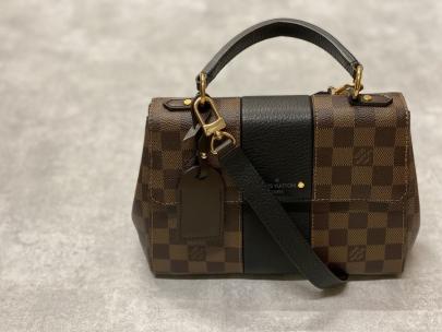 「ラグジュアリーブランドのLOUIS VUITTON 　 」