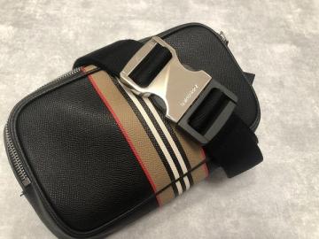 「ラグジュアリーブランドのBURBERRY 」