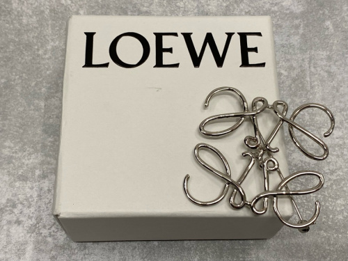 LOEWE/ロエベ】よりアナグラムブローチが買取入荷致しました。[2022.08 LOEWE/ロエベ】よりアナグラムブローチが買取入荷致しました。[2022.08