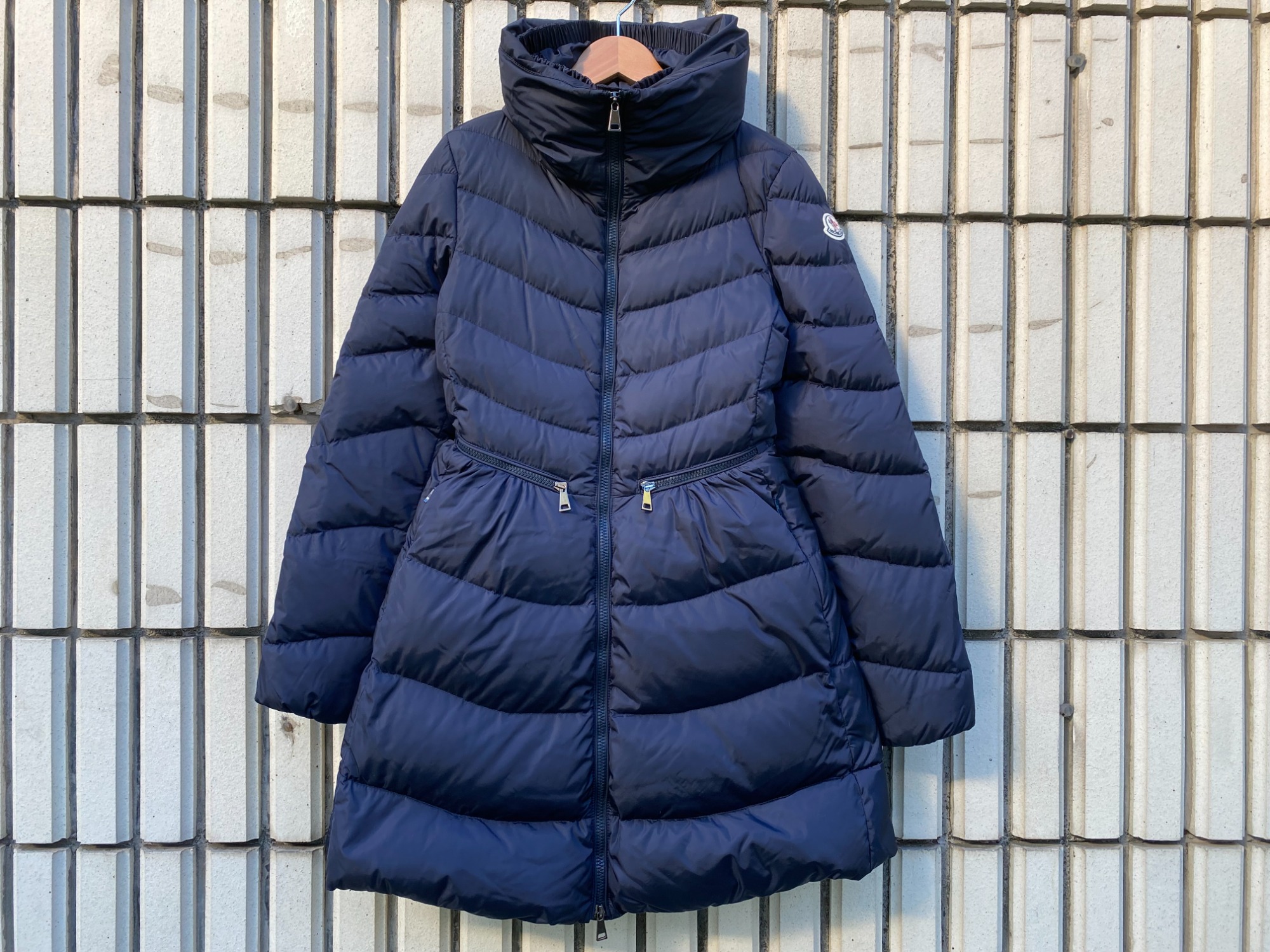 MONCLER】よりMIRIELONダウンコートが買取入荷致しました。[2022.11.26