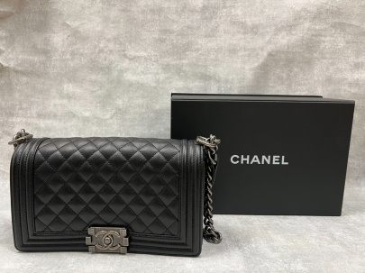 「ラグジュアリーブランドのCHANEL 」