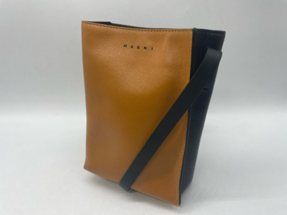 「インポートブランドのMARNI 」