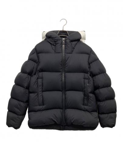 「ラグジュアリーブランドのMONCLER 買取入荷 」