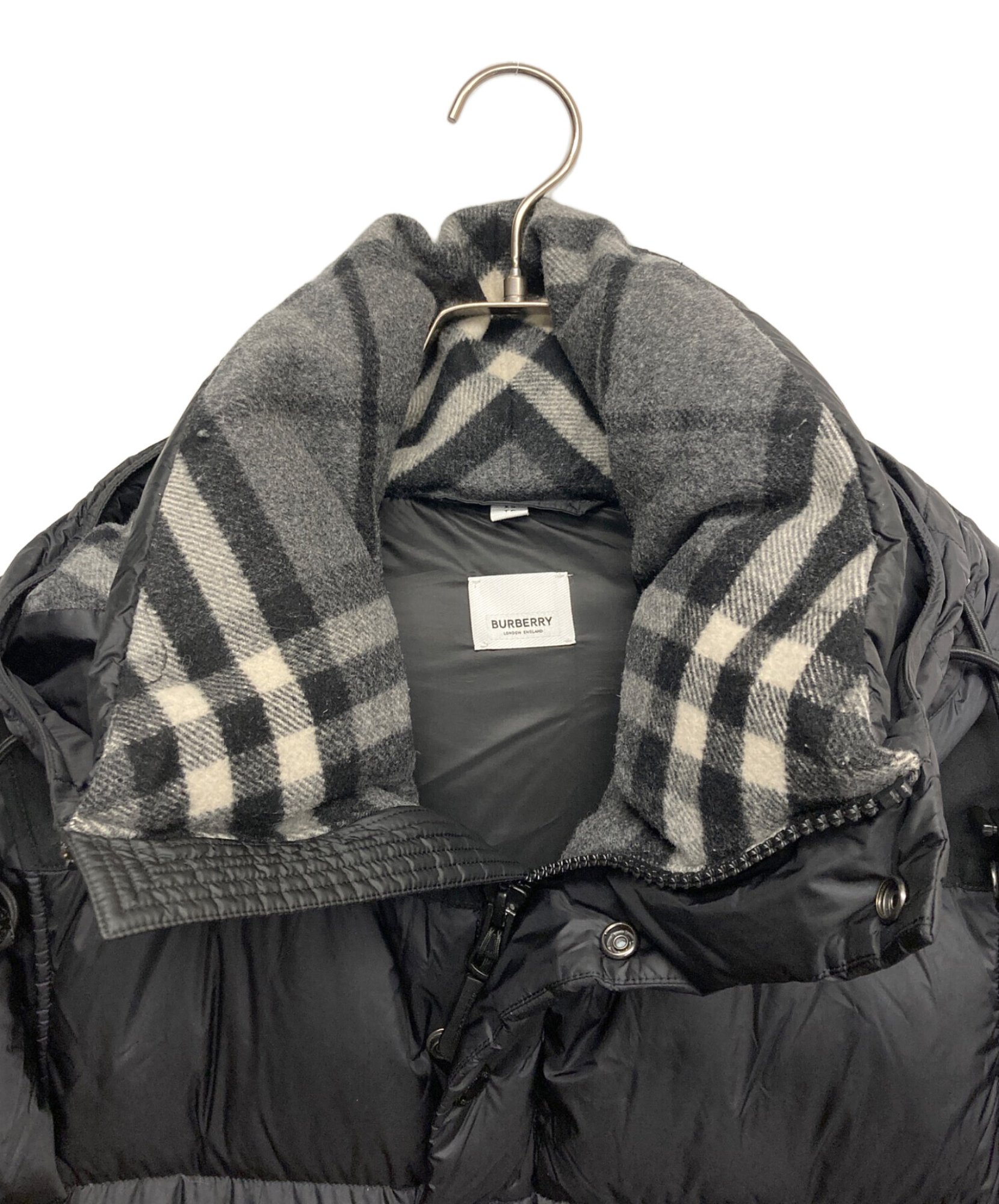 BURBERRY/バーバリー】の、LOCKWELL 2WAY フーディダウン ジャケットが