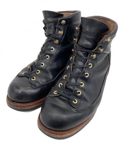 「アウトドアブランドのDanner 」