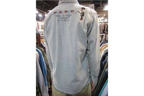 ドメスティックブランドのシャツ