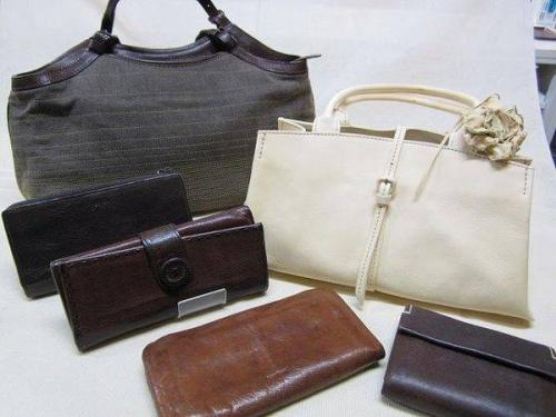 ゲンテンのレザー小物