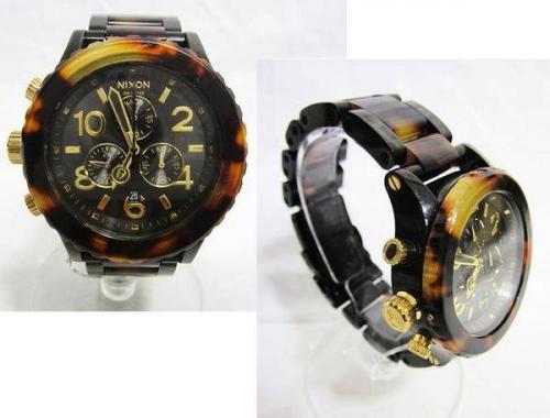 ニクソンの小物