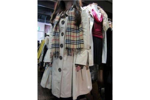 バーバリーブルーレーベルのキャリア系ブランド