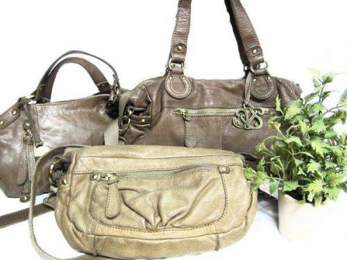 バッグのレザー