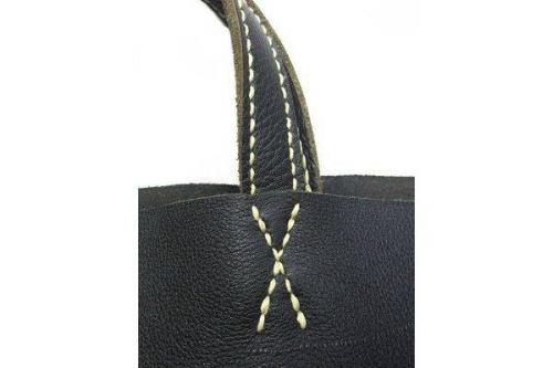 ナチュラルのバッグ