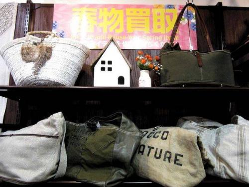 バッグのハンドバッグ