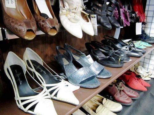 ハイブランドのジミーチュウ