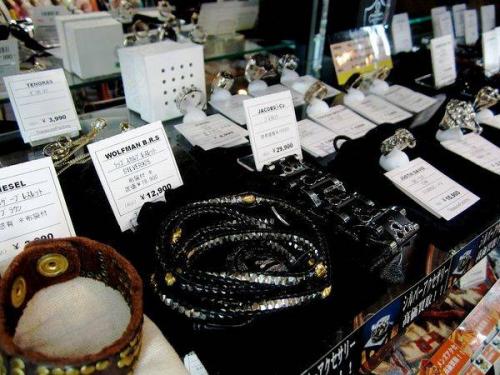 アクセサリーのレイバン