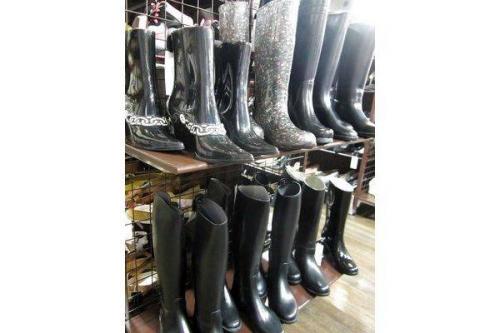 レインブーツのAIGLE