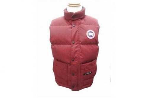 カナダグースのデュベティカ