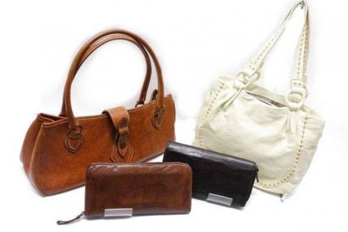 革小物のレザー