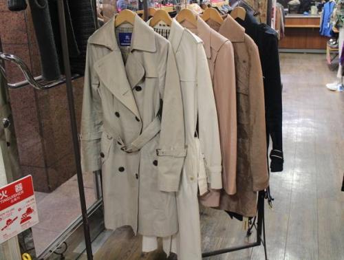 春物買取のトレンチコート