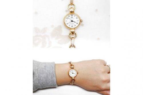 腕時計のアクセサリー