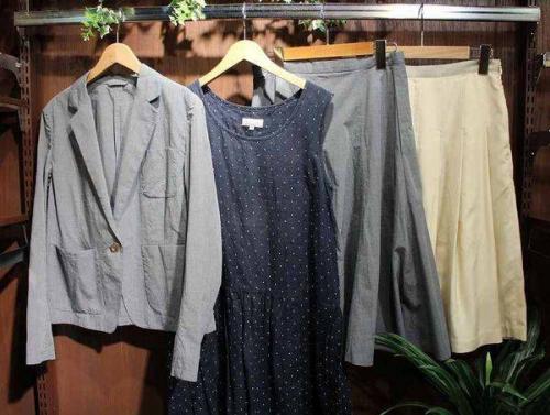 レディースのマーガレットハウエル