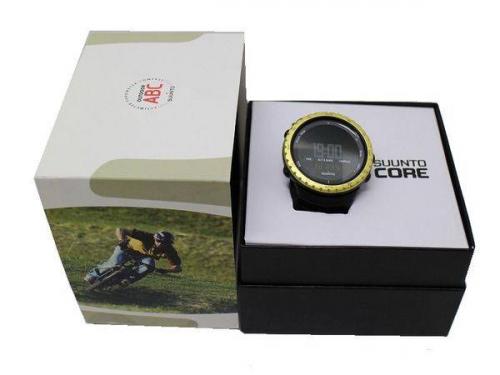 アウトドアの腕時計