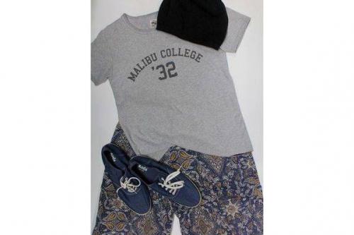 トレンドのＴシャツ