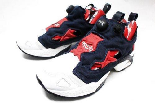 Reebokのスニーカー