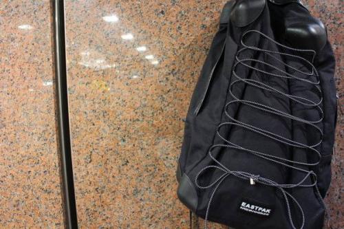 クリスバンアッシュのイーストパック