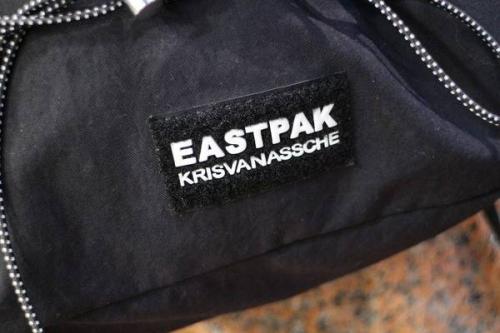 イーストパックのコラボ