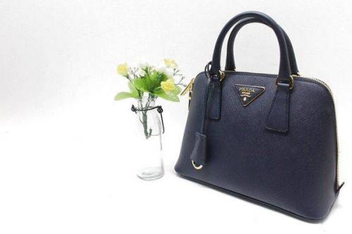 PRADAのサフィアーノルクス