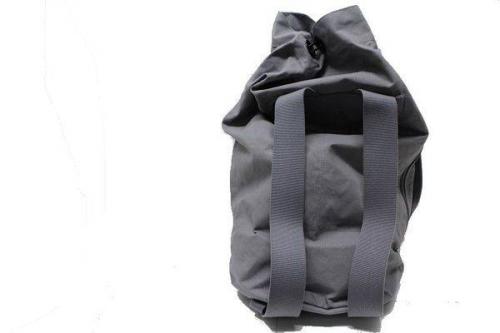 マーガレットハウエルのポーター