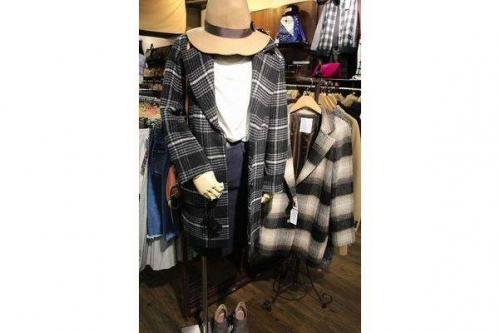 トレンドのアウター