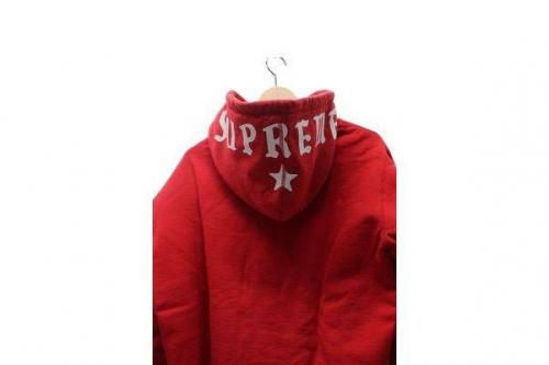 SUPREMEのシュプリーム