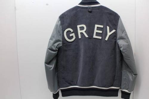 THOM GREYのスタジャン