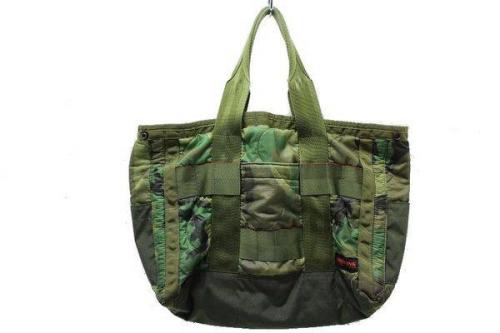 ブリーフィングのミステリーランチ