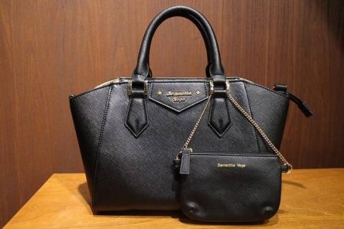 ミランダ・カーのバッグ