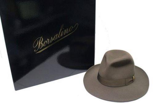 帽子のブリムハット